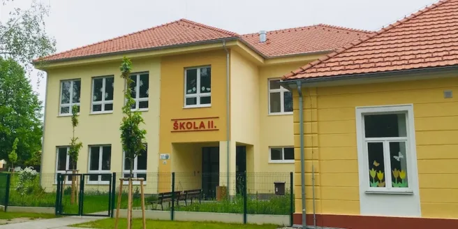 Naši vyučující - ZŠ a MŠ Šindlovy Dvory