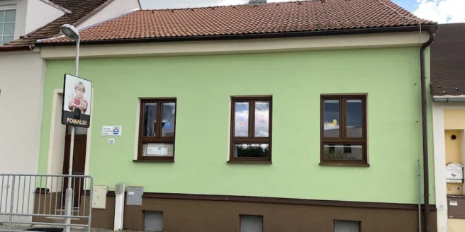 Kontakty - ZŠ a MŠ Šindlovy Dvory