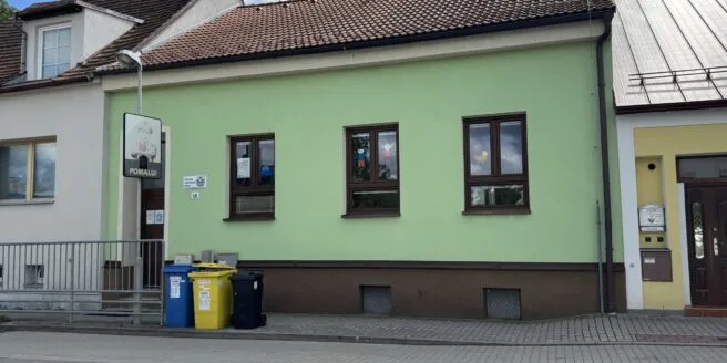 Kontakty - ZŠ a MŠ Šindlovy Dvory