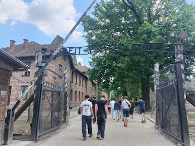 Hrůzy Osvětimi a krásy Krakova - ZŠ a MŠ Šindlovy Dvory