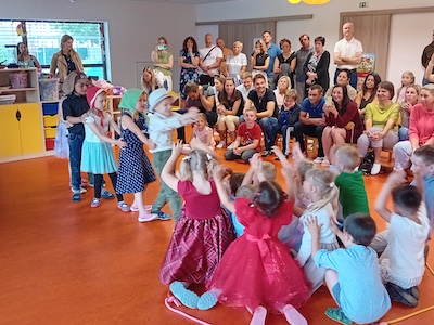 Rozloučení s předškoláky - ZŠ a MŠ Šindlovy Dvory