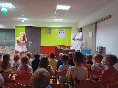 Kam dřív skočit? - ZŠ a MŠ Šindlovy Dvory