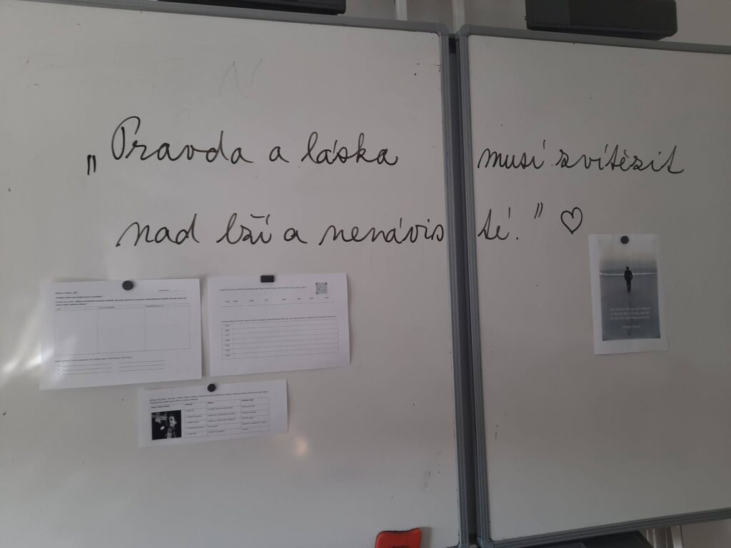 Vzpomínáme na Václava Havla - ZŠ a MŠ Šindlovy Dvory